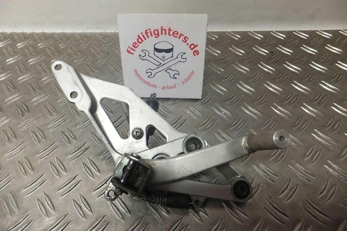 Footrest right peg plate